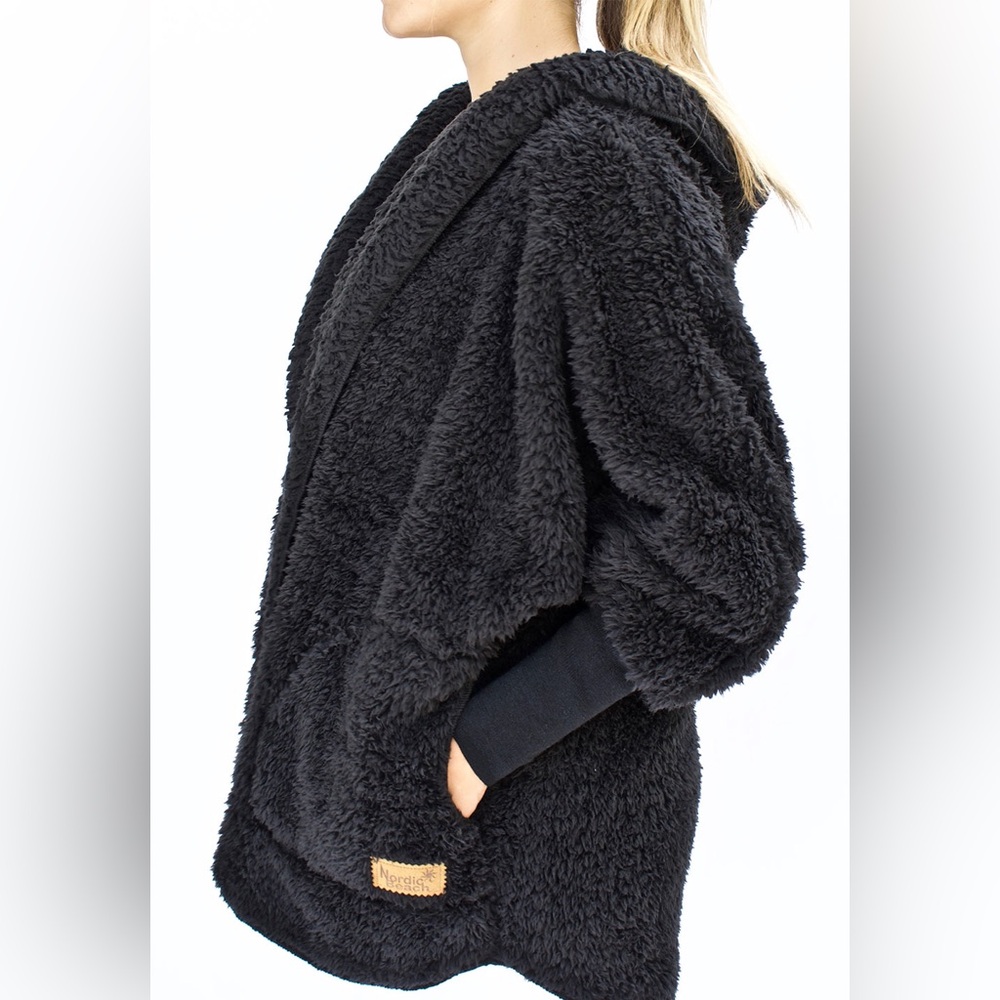 Nordic Beach Original Black Licorice Wrap - Picture 3 of 8